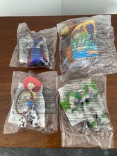 VINTAGE 2000 MCDONALDs TOY