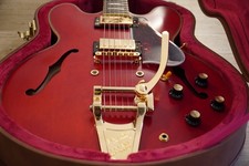 Epiphone Inspired By Gibson Custom ES-355 Cherry Red with Bigsby B7