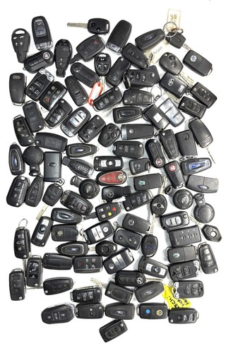 Job lot car - fobs, audi