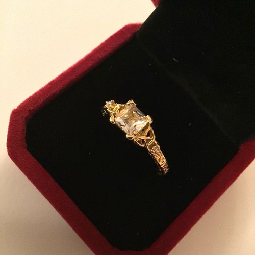 Yellow gold plated - gold, princess