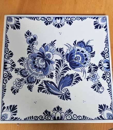Delft blue tile - blue, painted