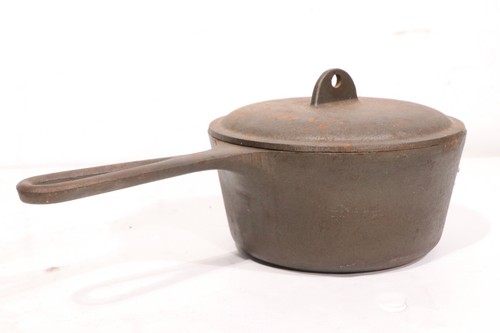 Vintage cast iron saucepan pot - cast,