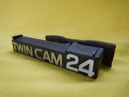 130 series crown emblem twin - 130,
