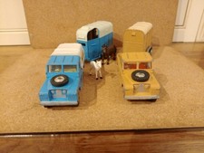 Corgi Toys 2x Land rover And