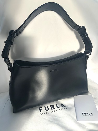 Bnwt furla black leather - black,