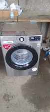 LG 10,5kg washing machine