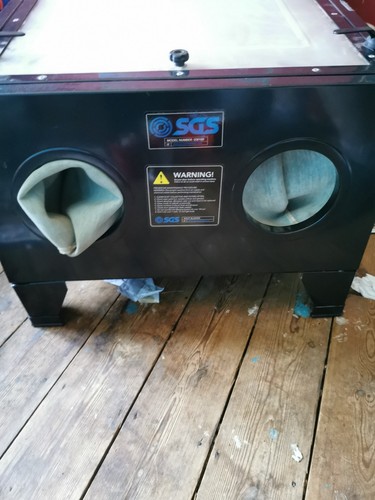 Used table top sand - table,