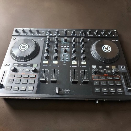 Native instruments traktor - instruments,