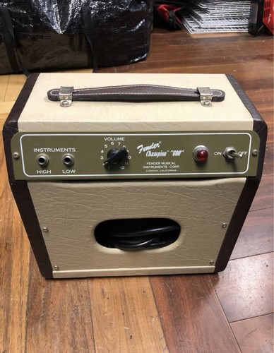 Fender champion 600 - fender,