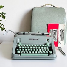 Hermes Media 3 | Typewriter |