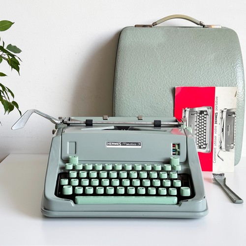 Hermes media typewriter - media,