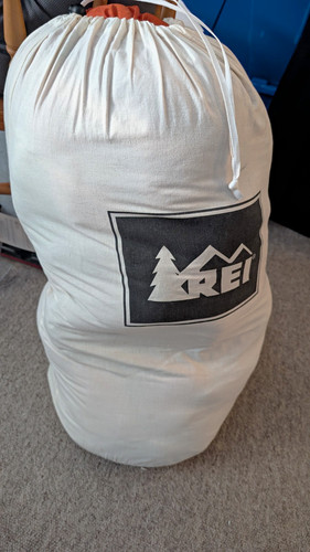 Rei sleeping bag - rei, large