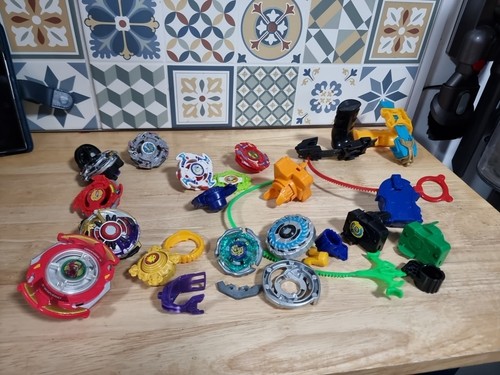 Beyblade bundle job - , tomy