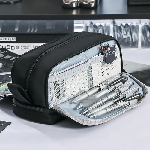 Large capacity compartments - large-capacity, 4