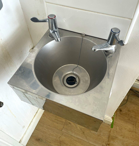 Stainless steel wall mounted - stainless,