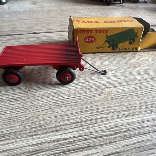 Dinky toys 429 red trailer - dinky,