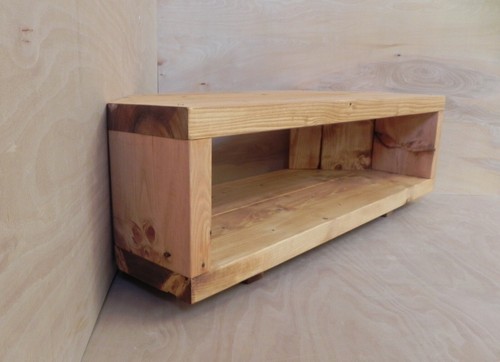 Chunky rustic corner - rustic,