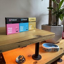 Polaroid Originals 600 Film Bundle – Pink & Blue Duochrome + Gold Frame 