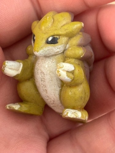Vintage sandslash pokemon - sandslash,