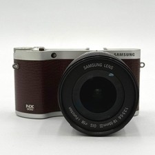 Samsung NX300 20.3MP