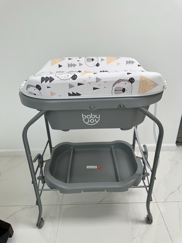 Baby bath with changing - , table
