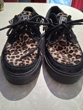 T-UK Black/ leopard print