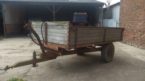 Pettit single axle - single, tipping
