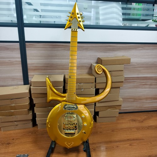 Prince love symbol gold - prince,