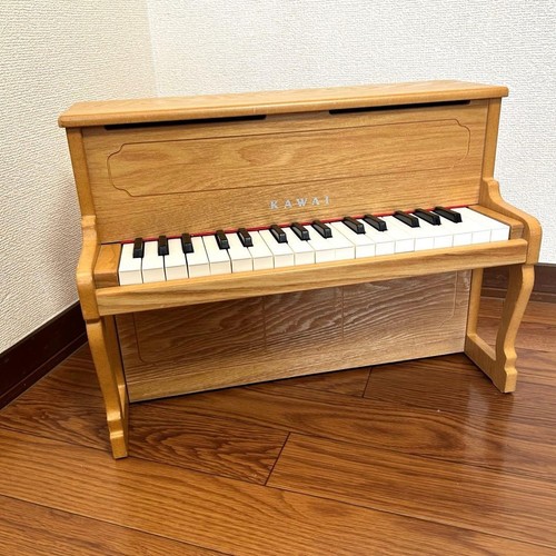 Kawai mini upright piano - mini, 32