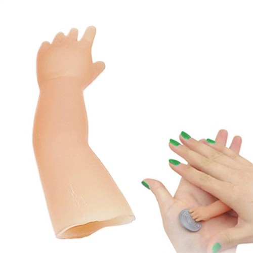 Little hand illusion - little,