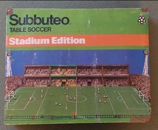 Subbuteo Stadium Edition 1970s - incomplete box with miscellaneous accessories 