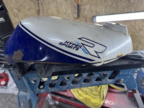 Suzuki gsxr750 slingshot fuel - gsxr750,