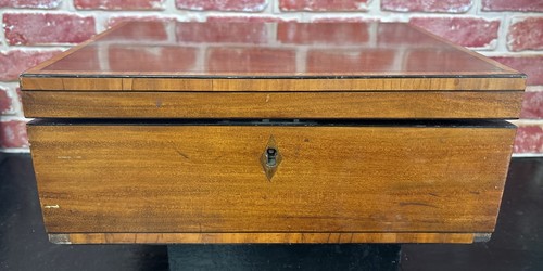 Elegant antique mahogany - elegant,