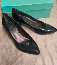 Ladies Clarks Dolphin Cove