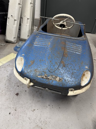 Tri pedal car - ag,