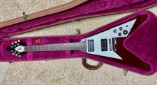 Gibson Flying V CH 1998 Final