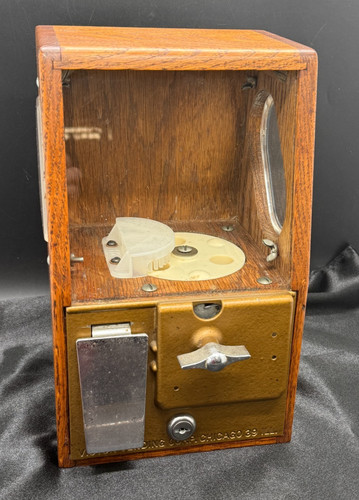 Antique victor vending corp - vending,