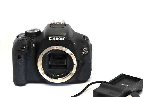 Canon eos 600d 18mp - eos,