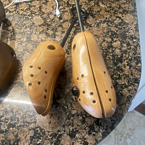 Pair traditional brown - pair,