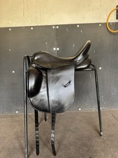 Albion Platinum Ultima Black Dressage Saddle 17” Medium 