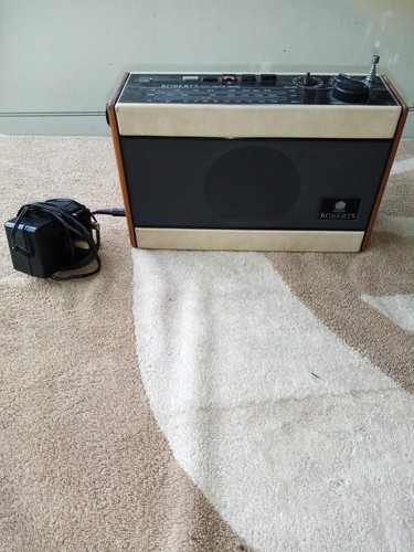 Roberts r701 3band radio - roberts,