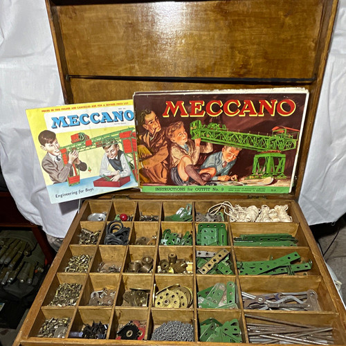 Meccano vintage outfit 9 - meccano,