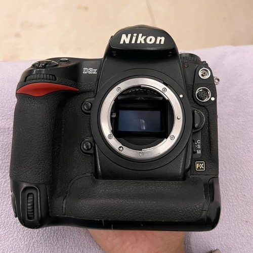 Nikon d3x full frame digital - d3x,