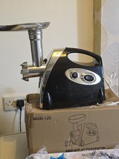 Electric Meat Mincer / Grinder