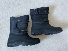 BN Trespass Waterproof Padded