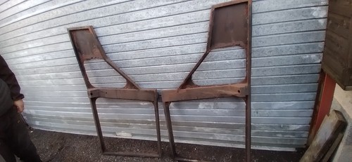 Iseki tractor pair - pair, doors