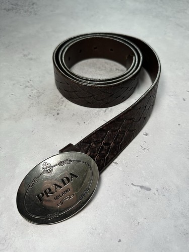 Prada milano logo embossed - milano,