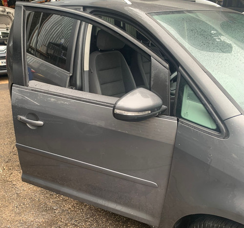 Volkswagen touran 2010 - volkswagen,