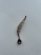 Vintage Feather Style