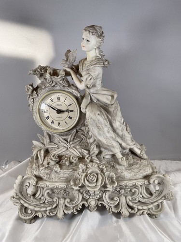 Mantle clock antique style - clock,